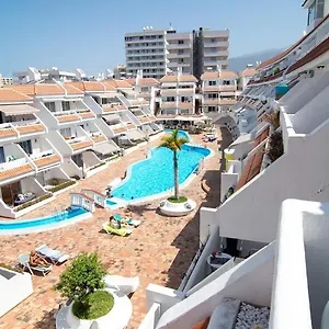 https://le-petit-paradis.in-canary-islands.com